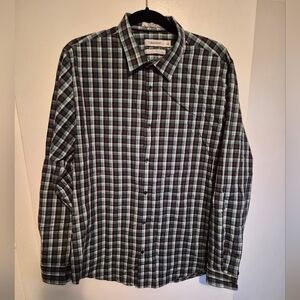 Calvin Klein Men's Checkered Shirt in Black and Green
